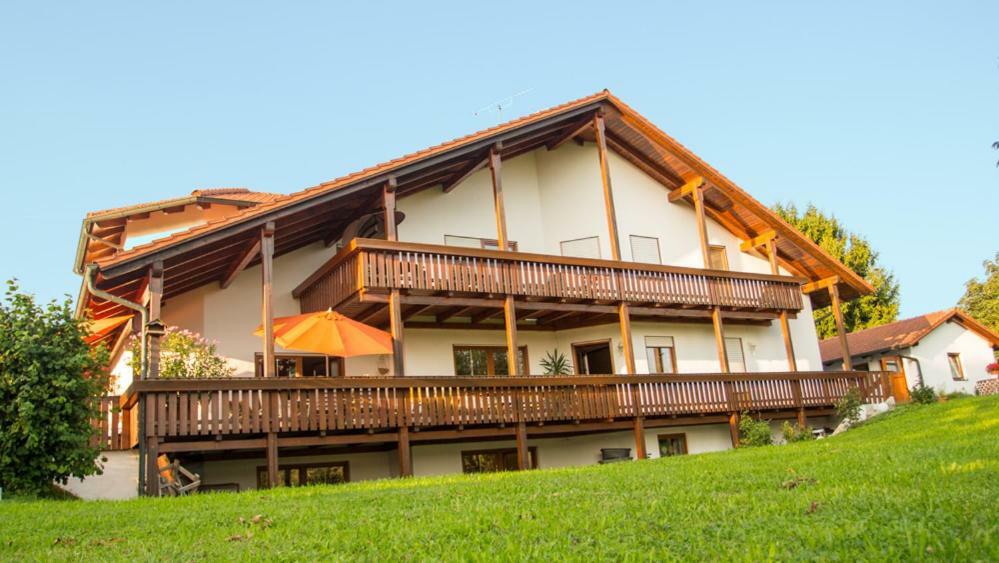 Auszeit-Wohnungen Aidenbach Exterior photo